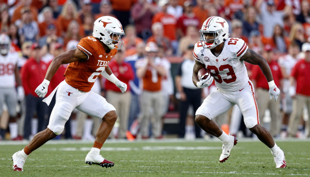 Texas Longhorns football vs Ohio State Buckeyes football